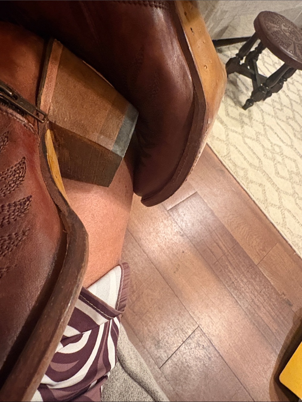 Corral boot Brown Leather Western Heeled Boots Turquoise Lining firm on price - Picture 14 of 14